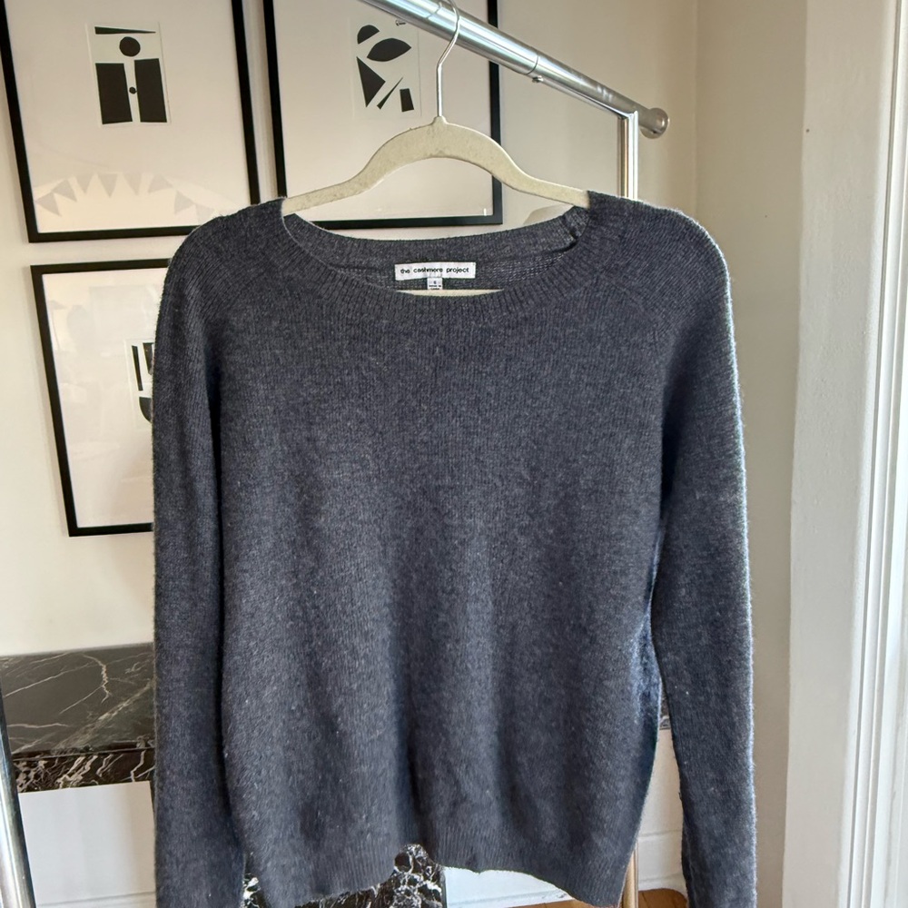 Women's Crewneck Sweater in Charcoal Gray
